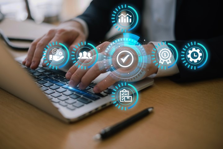 IT analytics solutions
