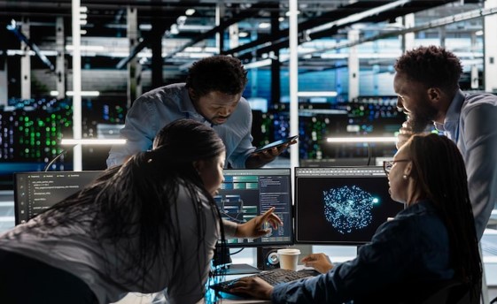 IT team monitoring