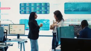 How IT Analytics Helps Businesses Improve Operational Efficiency and Decision-Making